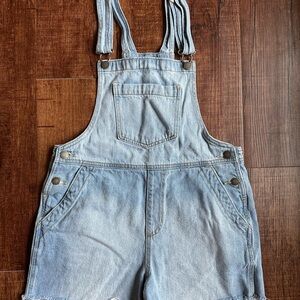 Universal Thread Denim Shorts Overalls